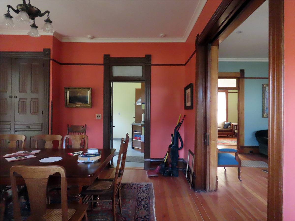 worthington-mansion-dining